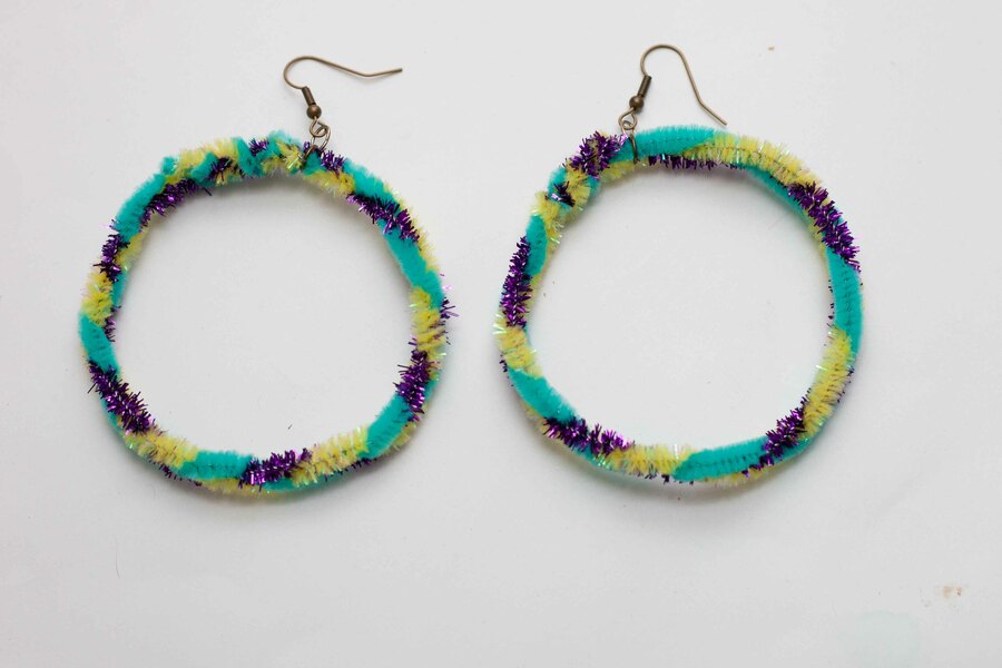 Blue, yellow and purple loops